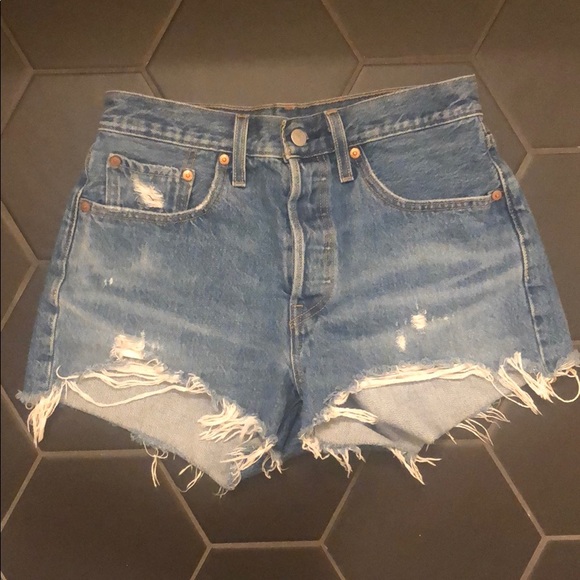 Levi’s 501 Original Denim Cutoff Short - Athens - Picture 1 of 2